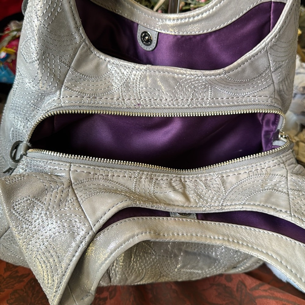 Coach Silver Shoulder Bag - Picture 2 of 11